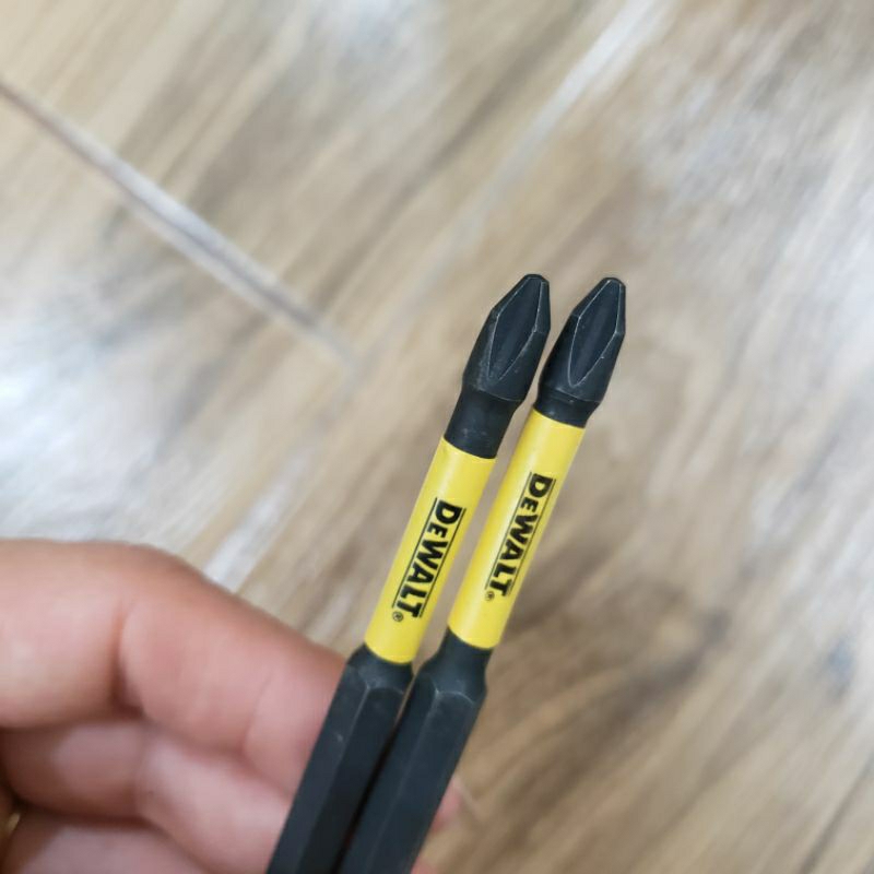 Mũi Vít Dewalt PH2 15cm