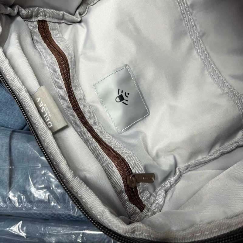 Balo delsey xuất xịn