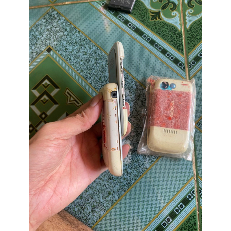 Xác điện thoại Nokia 5300 zin imei
