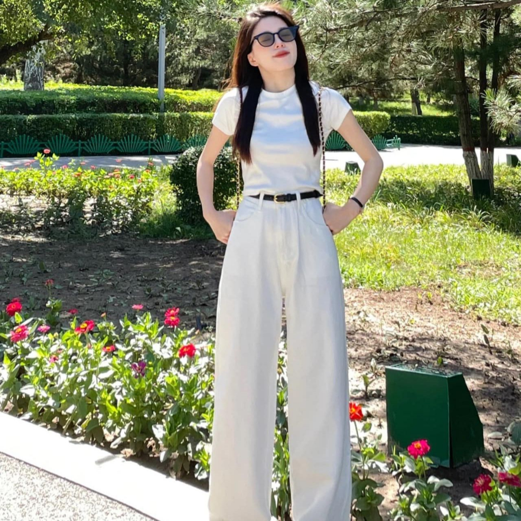 Áo Phông Nữ Trắng Form Baby Tee 240Gsm Vải Đẹp