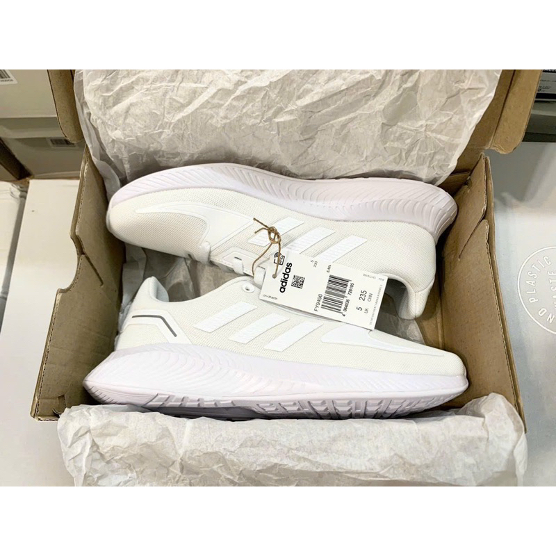 GIÀY ADIDA$ CHINHHANG SĂN SALE
