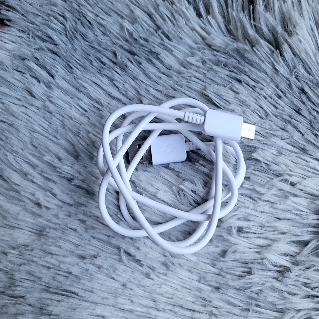 Sạc Vsmart . Sạc Vsmart Bóc Máy . Củ Sạc 18W , 10W  , Cáp Sạc 5A , 3A . Hàng Chính Hãng Bóc Máy Bảo Hành 12 Tháng