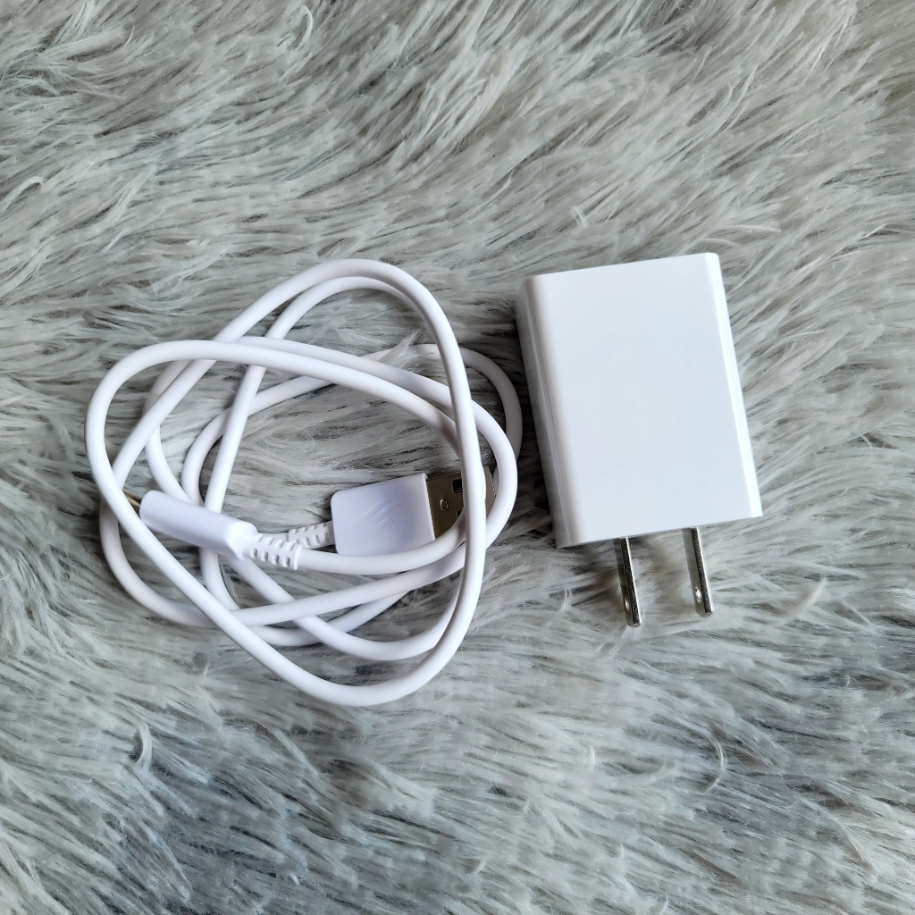 Sạc Vsmart . Sạc Vsmart Bóc Máy . Củ Sạc 18W , 10W  , Cáp Sạc 5A , 3A . Hàng Chính Hãng Bóc Máy Bảo Hành 12 Tháng