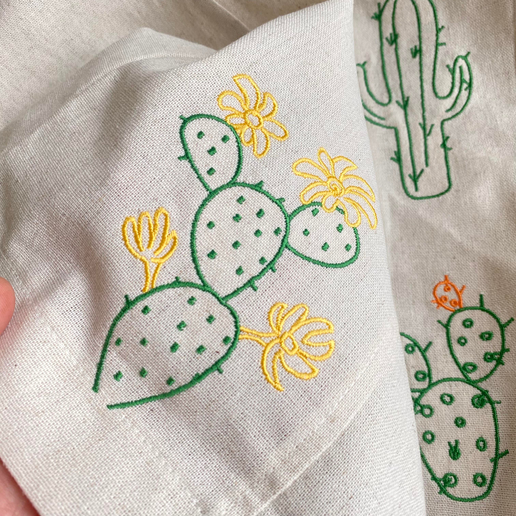 Áo sơmi tay ngắn nam nữ vải linen thoáng mát thêu hoạ tiết xương rồng Cactus thiết kế WHENIMNASTY