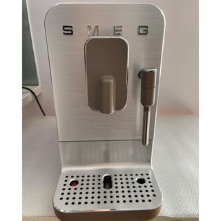 [NHẬP ĐỨC] MÁY PHA CÀ PHÊ TỰ ĐỘNG SMEG BCC02 VÀ BCC02RDMEU  ,BẢO HÀNH 12 THÁNG