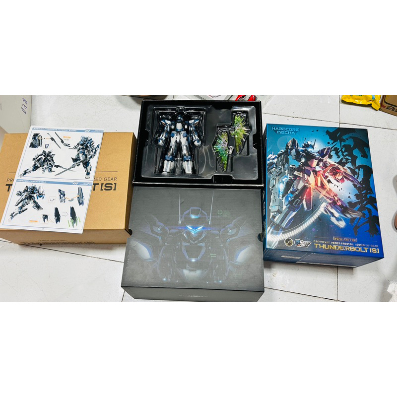 Mô hình Hardcore Mecha Action Figure Thunderbolt 18 cm