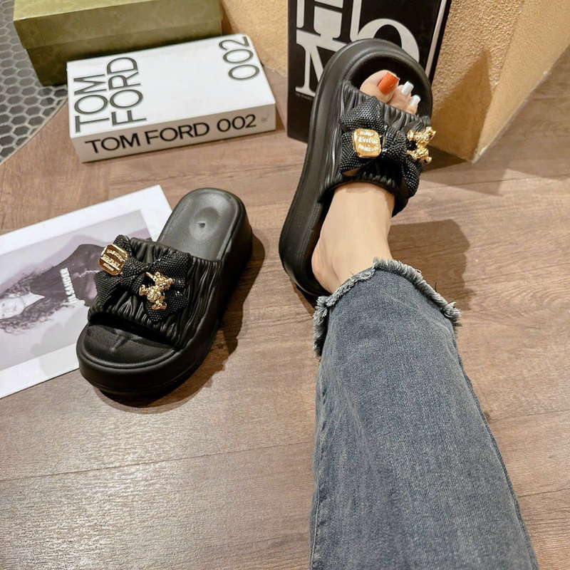 Dép nhựa nơ siêu cưng