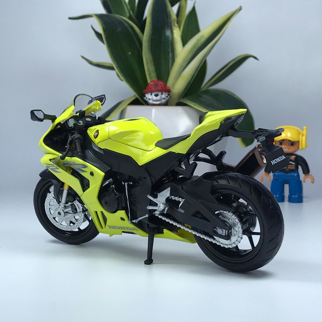 Mô hình xe mô tô Honda CBR1000RR tỷ lệ 1:12 Tặng biển số VIP