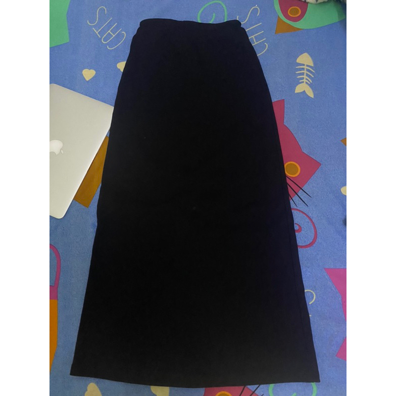 Pass chân váy thun đen freesize