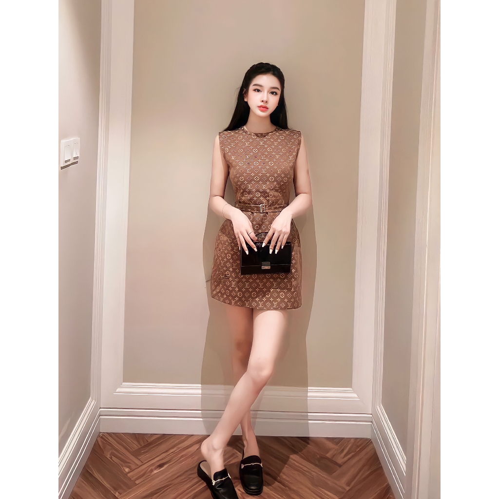 Váy lv cao cấp sang chảnh kèm đai lưng