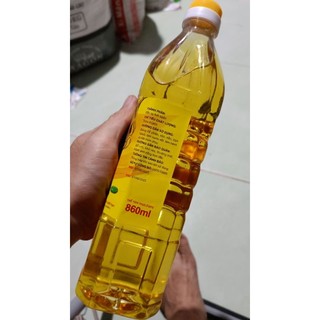 Dầu ăn Sela chai 860ml