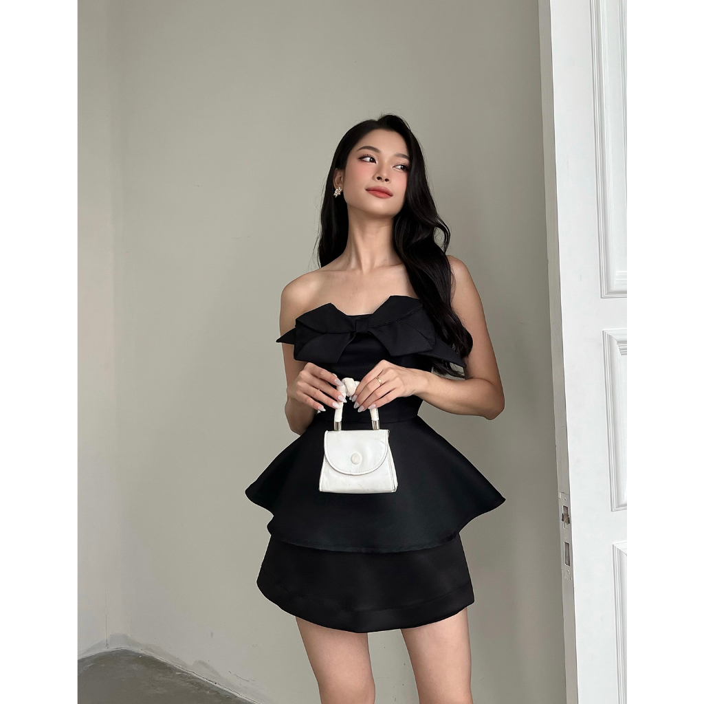 BBSTORE'S Áo Peplum Cúp Ngực Kết Nơ Trước Ngực -A2074