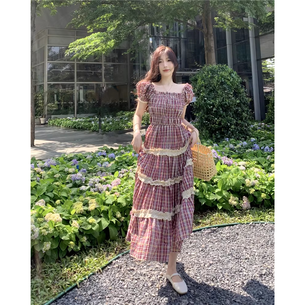 Váy đầm maxi chun ngực viền ren kẻ sọc freesize