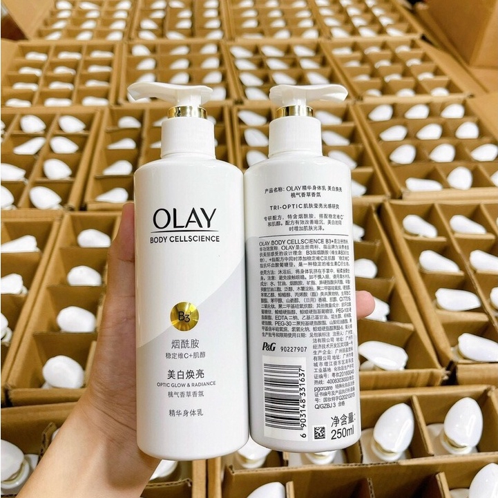 Sữa Tắm OLAY B3+ Siêu Dưỡng Trắng Da, Cấp Ẩm Và Đàn Hồi Cho Da - Chai 500ml