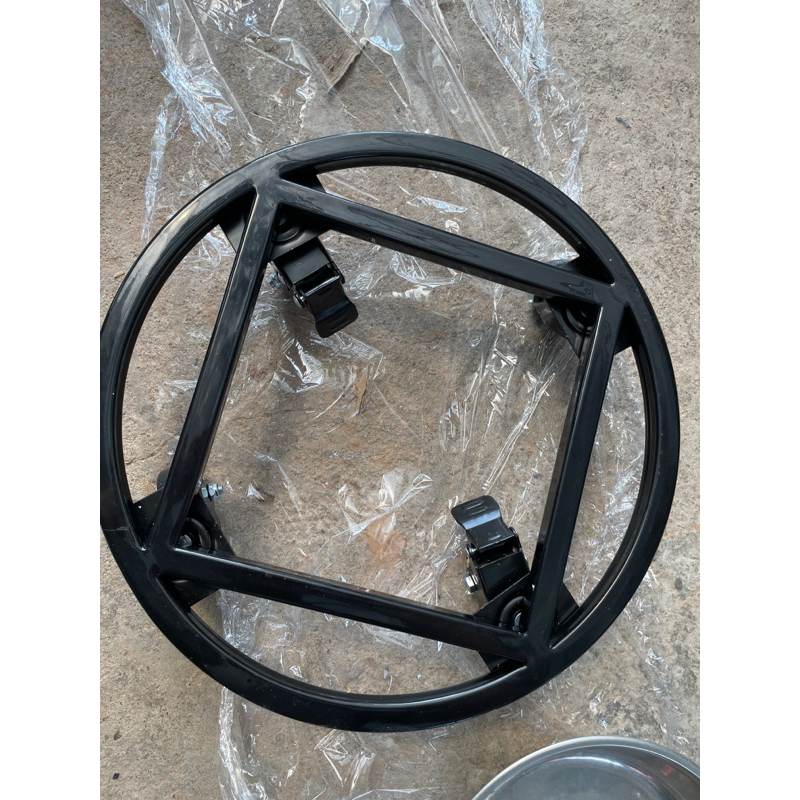 Đế tròn để chậu cây có bánh xe 40cm, kệ giá đỡ chậu hoa cây cảnh bằng sắt sơn tĩnh điện. Loại dầy dặn khóa sịn chắc