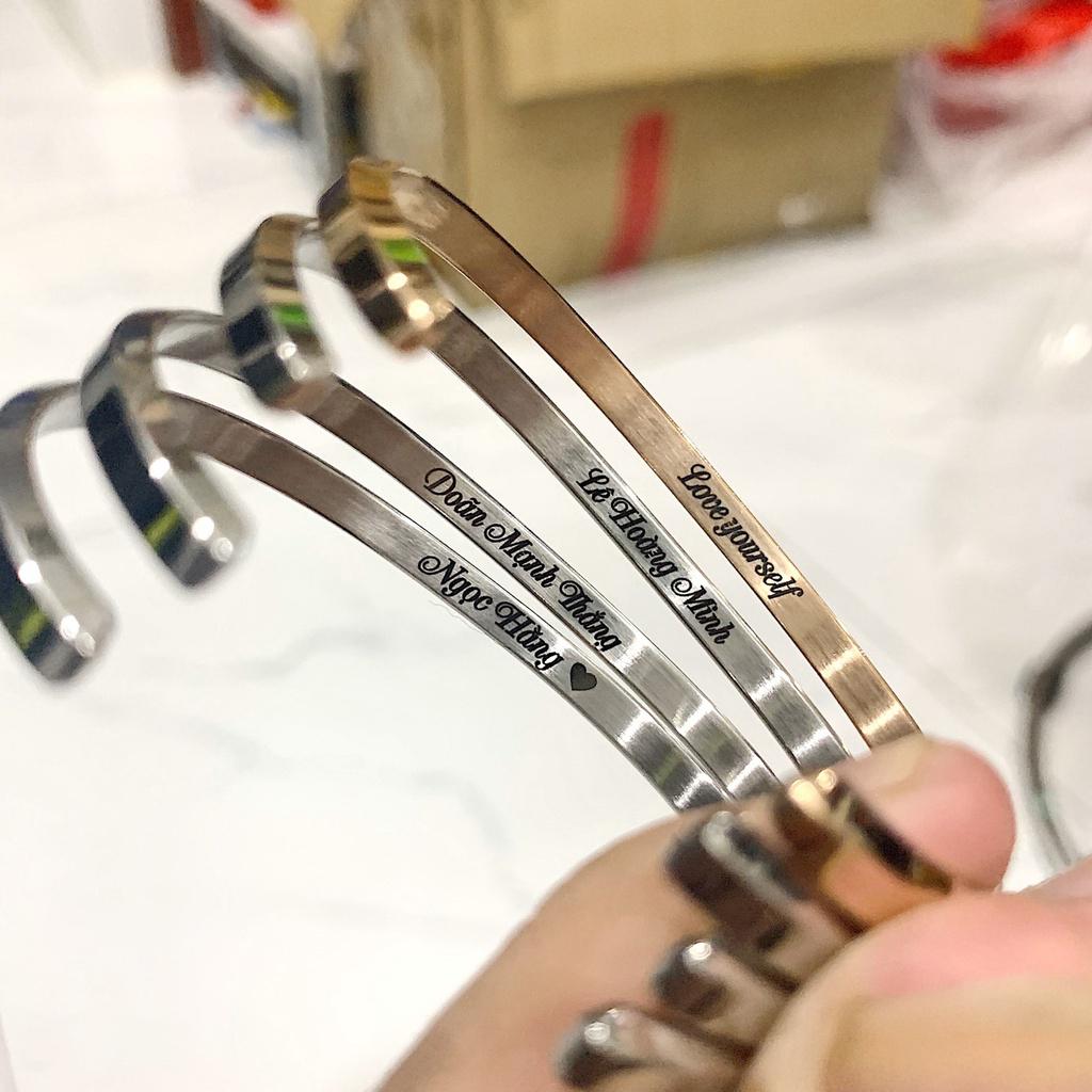 Vòng tay nam nữ Daniel Wellington Classic DW Cuff Chính Hãng - Khắc tên theo yêu cầu