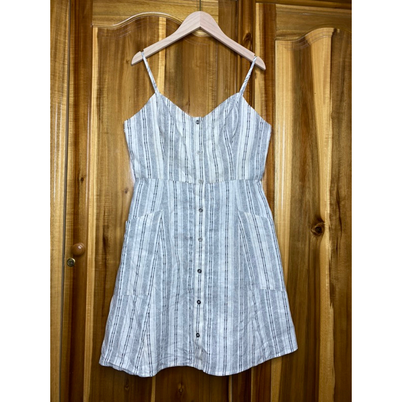 Đầm linen 2 dây xuất khẩu  hiệu Lush