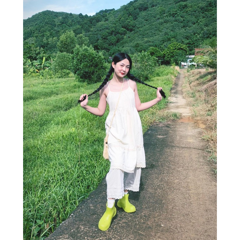 Váy 2 Dây Phối Ren Vải Đũi Vui Thu Đông Nhẹ Nhàng