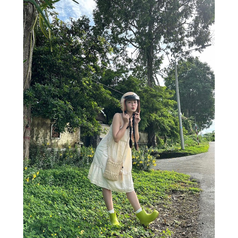 Váy 2 Dây Phối Ren Vải Đũi Vui Thu Đông Nhẹ Nhàng