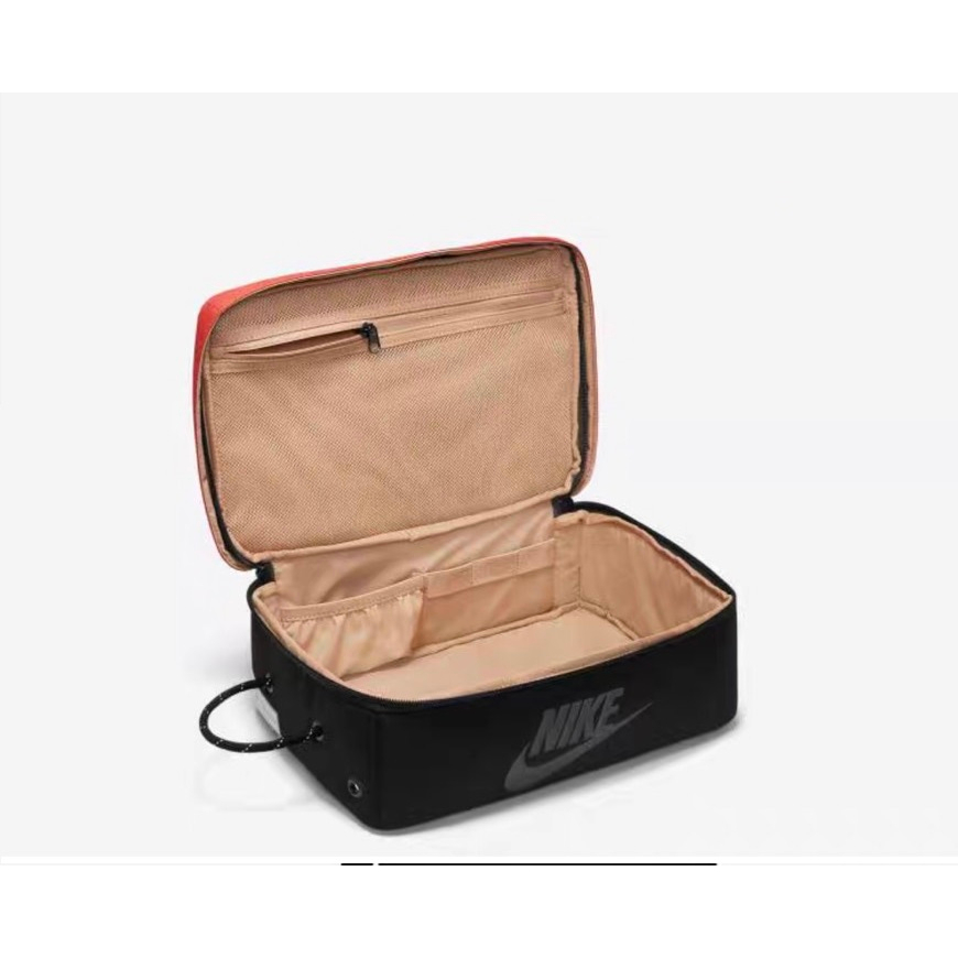 Túi đựng giày thể thao.