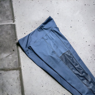 Quần legging nữ F21 phối lưới