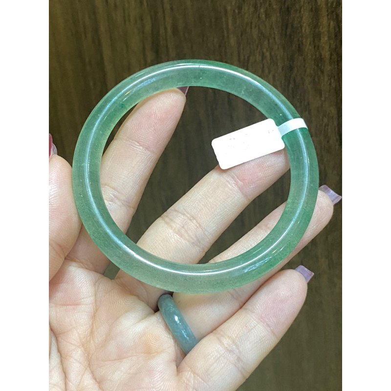 Vòng bàn tròn thạch anh dâu tây xanh size 50-56