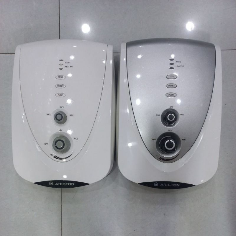 Máy tắm nước nóng Ariston