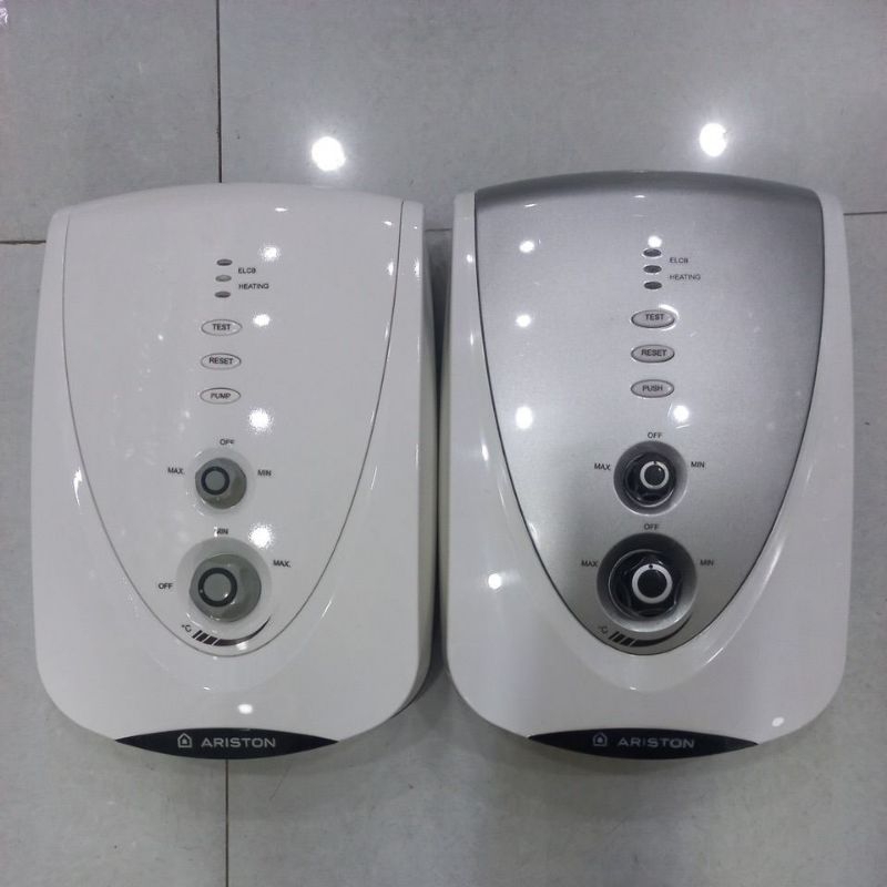 Máy tắm nước nóng Ariston