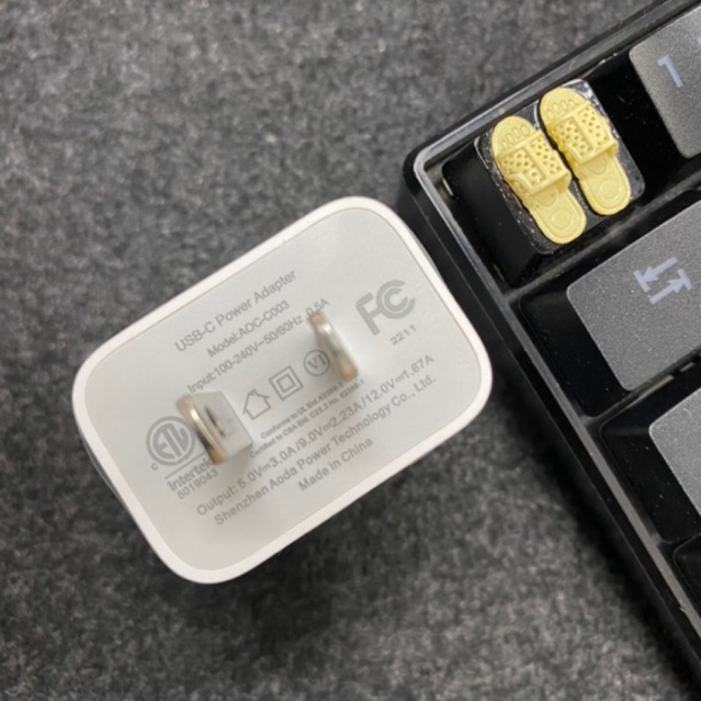 Sạc nhanh PD 20W AOHI mới 100% Trắng