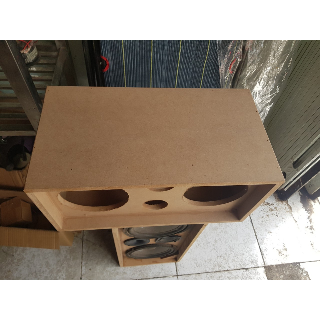 Vỏ loa ván thô cắt cnc 2bass16