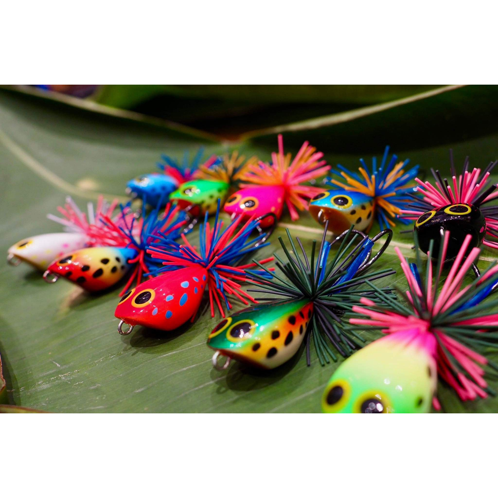 Mồi câu cá, Mồi nhái nhảy Bull Thái Lan , nhái gỗ lắc Bull V2 chuyên câu lure cá lóc đồng, cá lóc bông.