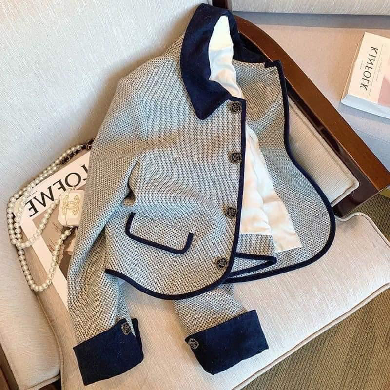 Áo khoác dạ phong cách thời trang cá tính