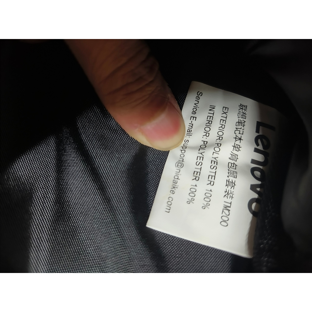 Túi đeo laptop chính hãng Lenovo 15.6 inch