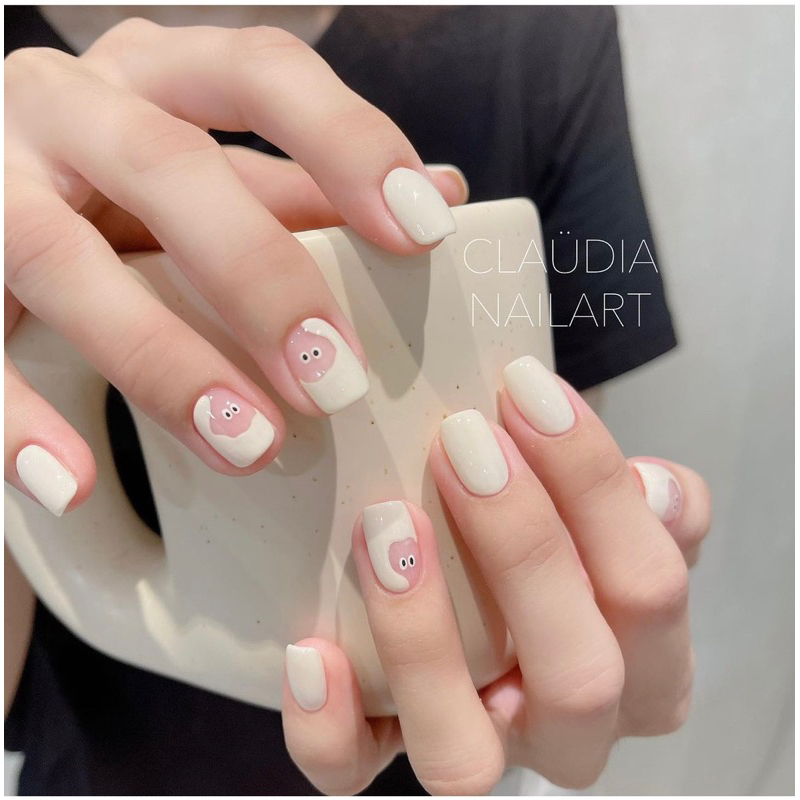 Nail box trắng hồng