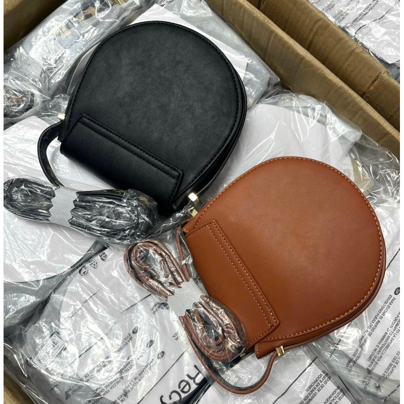 TNS-Túi đeo chéo mini  Fable Saddle bag --tone nâu đen phối hoa sang trọng classic