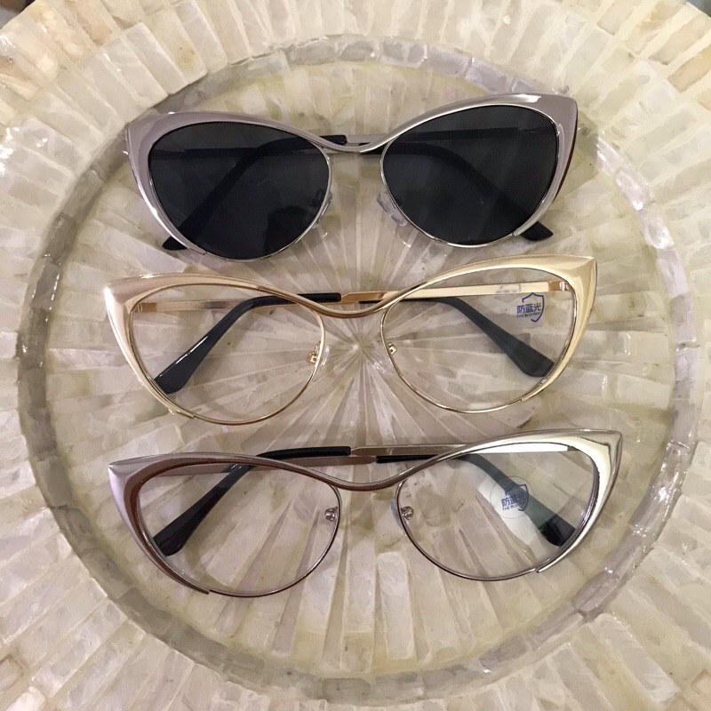 Kính Mắt Mèo Gọng Kim Loại Titan Siêu Sang + Túi Đựng