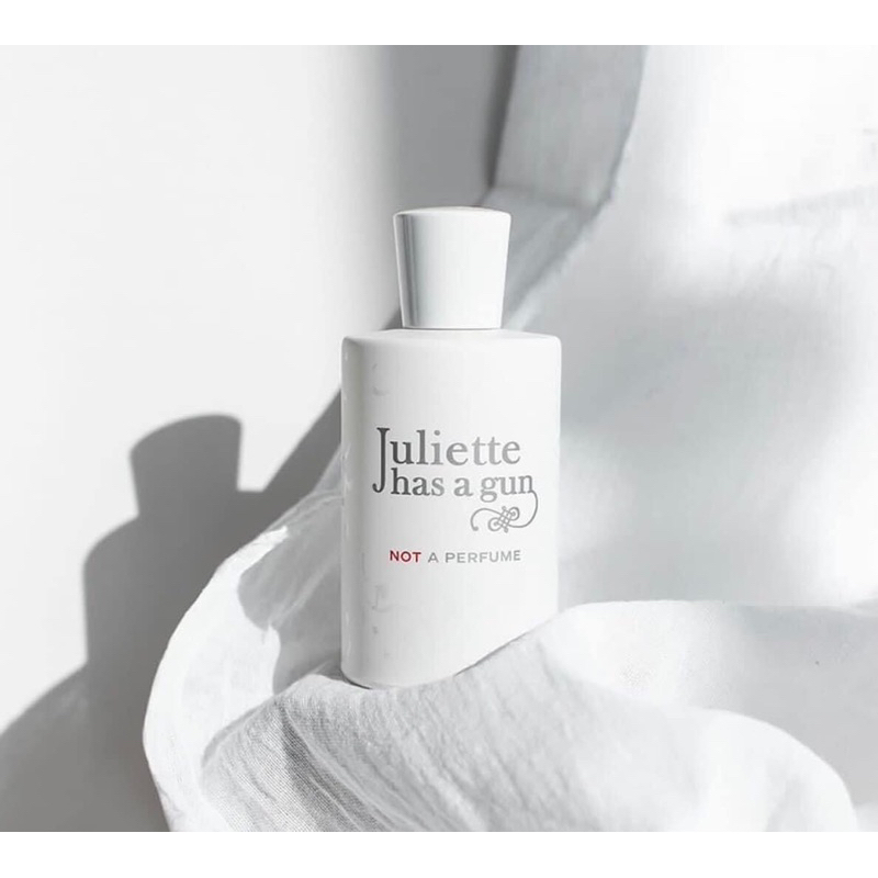 Nước hoa Juliette Has A G un Not A Perfume 100ml