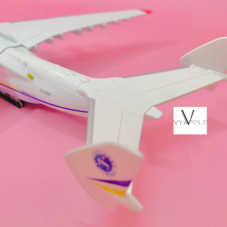 Mô Hình Máy Bay Vận Tải Antonov Airlines AN225 Cao Cấp Tỉ Lệ Chuẩn 20cm