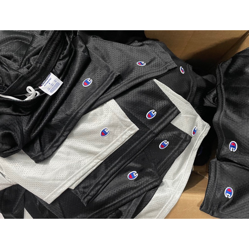 Quần short Champion chính hãng ship Mỹ