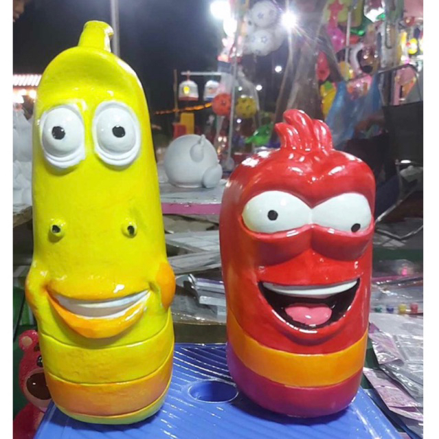 Tượng tô màu thạch cao hình sâu Larva size lớn