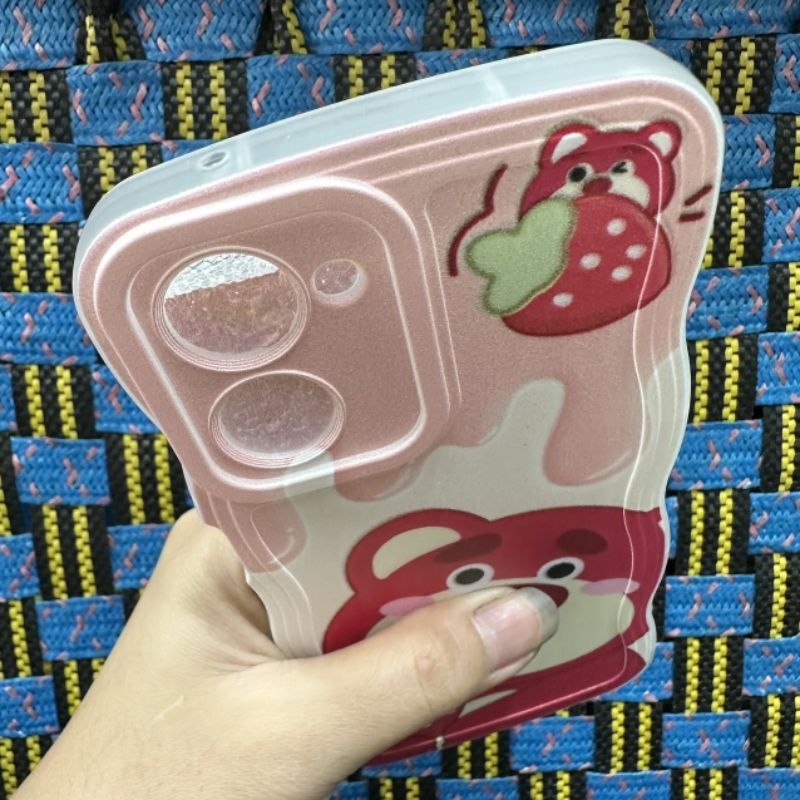 Case ốp lưng Realme 10 dẻo gấu dâu lotso siêu dễ thương viền lượn sóng bảo vệ camera