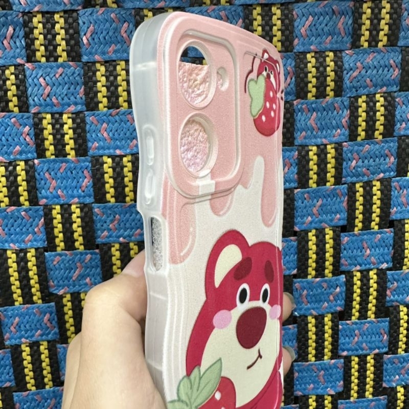 Case ốp lưng Realme 10 dẻo gấu dâu lotso siêu dễ thương viền lượn sóng bảo vệ camera