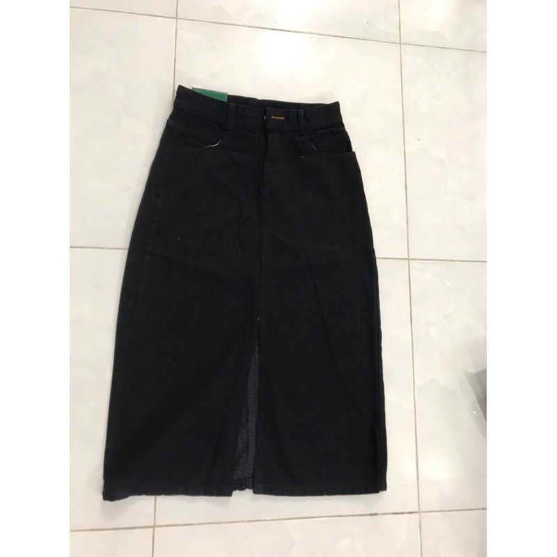Chân váy denim xẻ trước #930