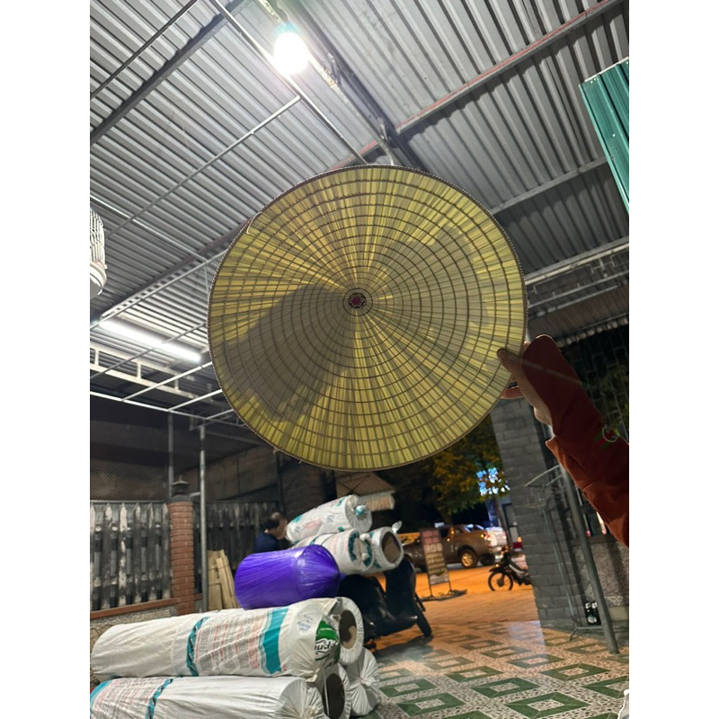 Nón bài thơ Huế