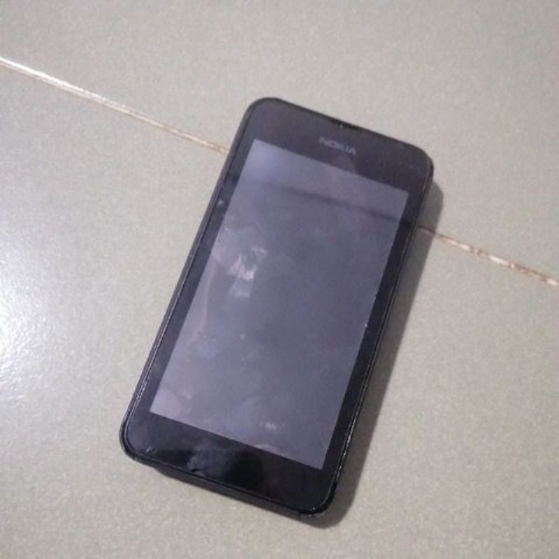 lumia 530 không lên
