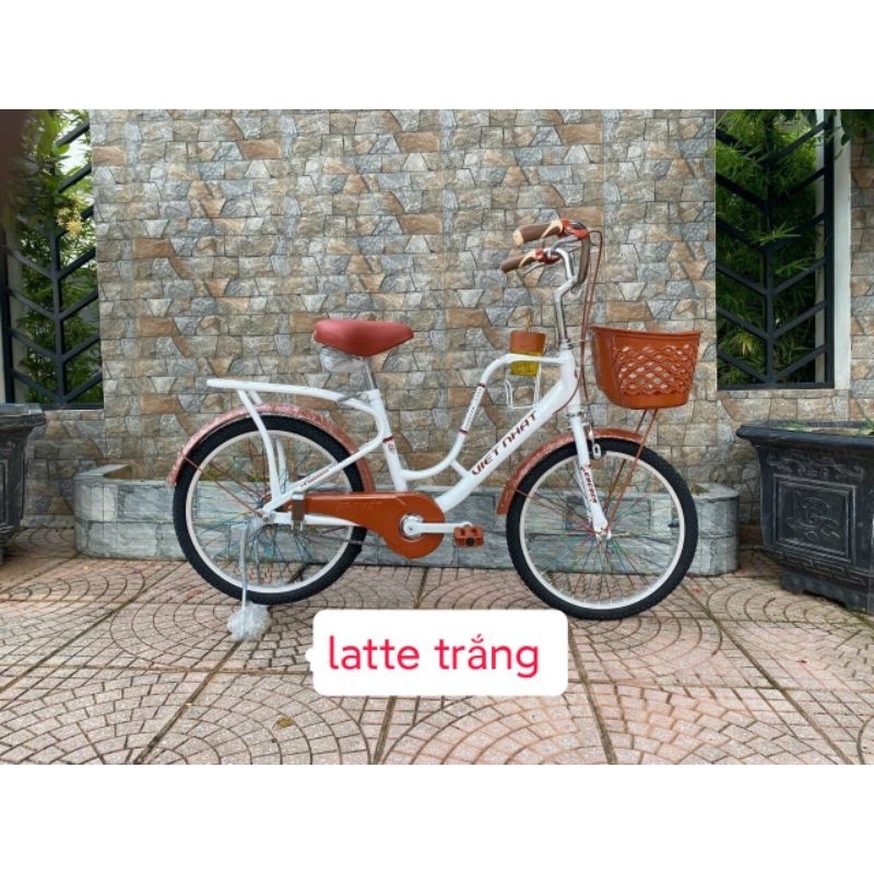 Xe đạp Việt Nhật LATTE mẫu mới 24-26 inh có chỗ để bình nước