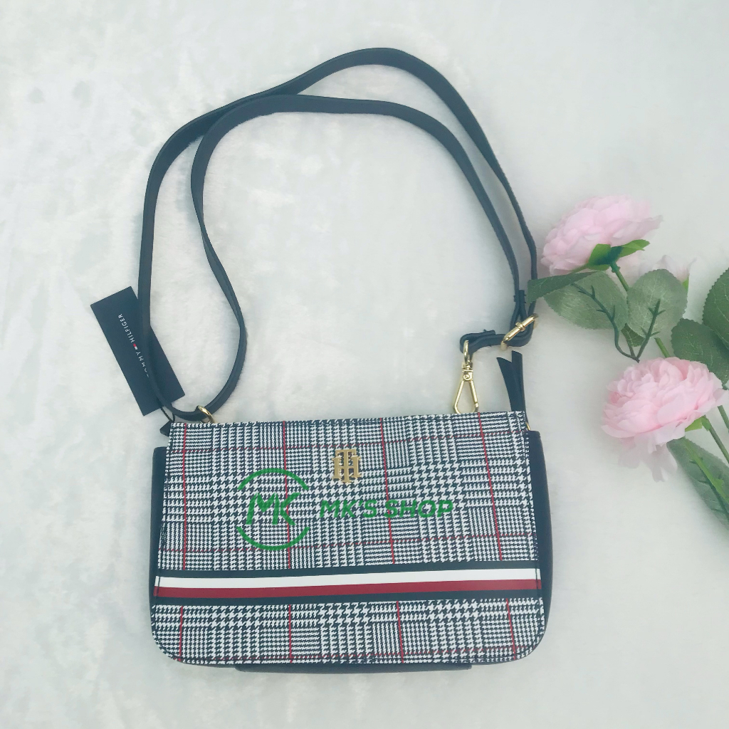 TÚI ĐEO CHÉO TOMMY HILFIGER NHỎ GỌN XINH XẮN CHO CÁC NÀNG