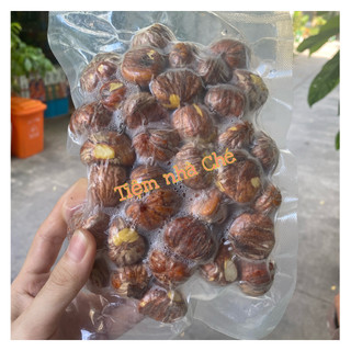 Hạt dẻ bóc vỏ còn vỏ lụa túi 500g có hút chân không