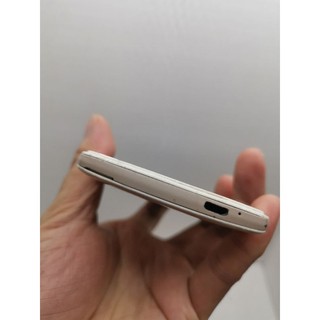 Điện thoại HTC 326