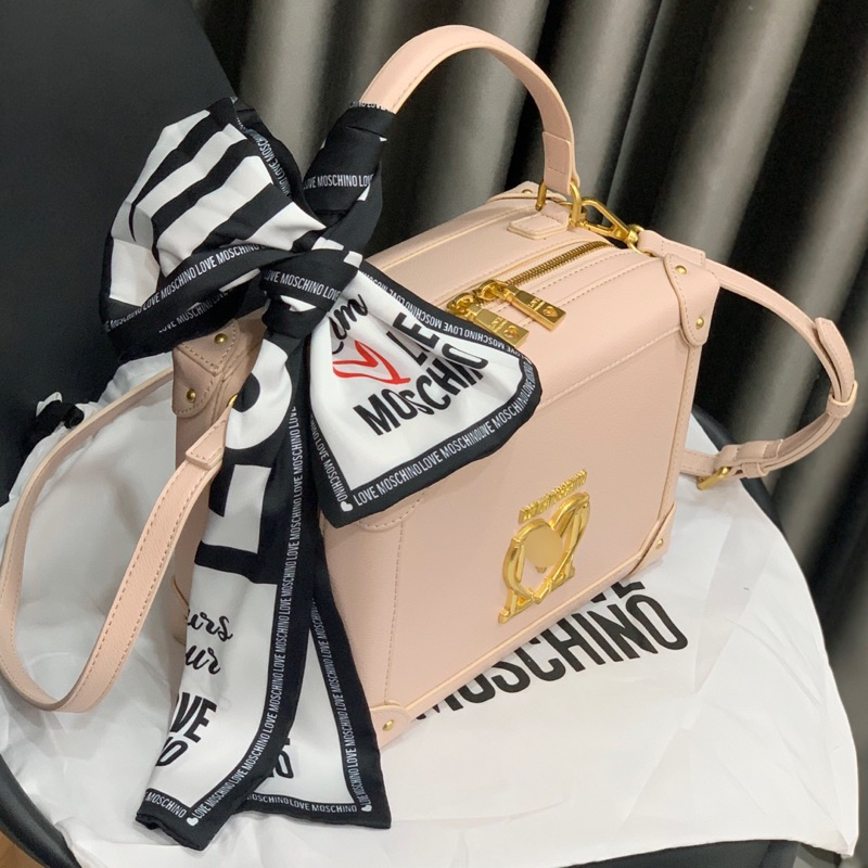 Túi moschino love dáng hộp